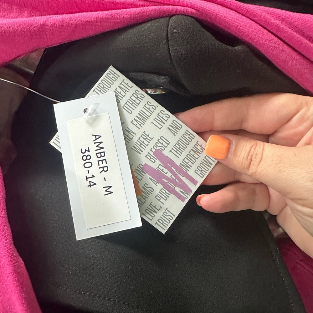 LuLaRoe Pink hoodie “the struggle is real” nwt - Picture 3 of 4